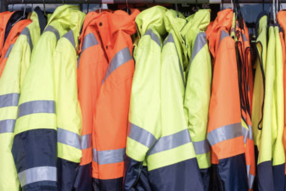 Vêtements de Travail au Cameroun, Douala, Limbé et Kribi
